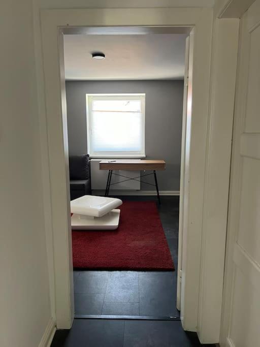 Gesamte Wohnung Mit Parkplatz Halstenbek Exterior photo